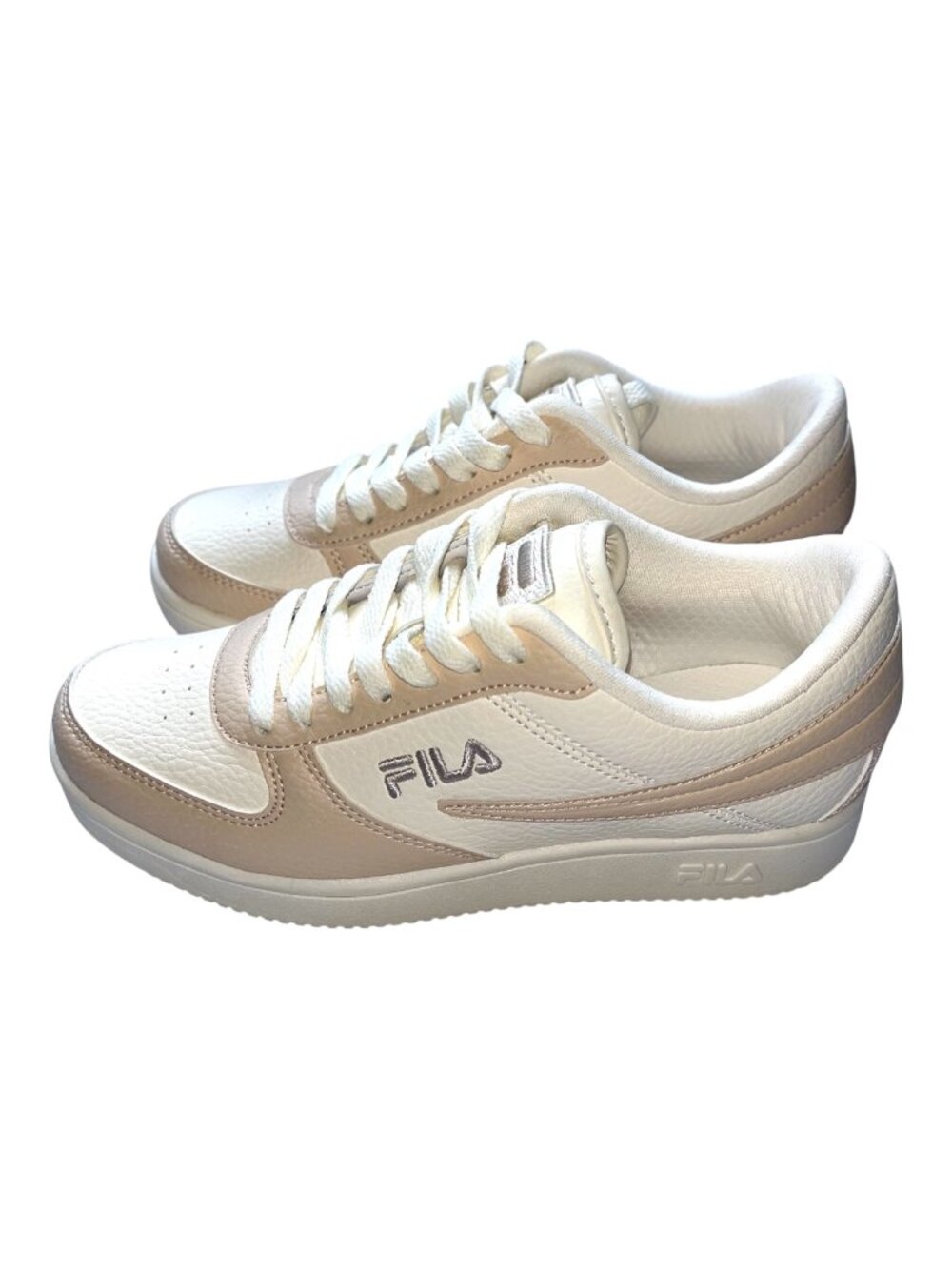 Fila A-Low, Low Top Women's Feminine Sneakers, Tapioca/Oxford Tan, Size 6 NIB